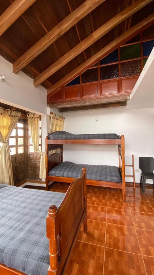 Chez Alicia Hostal Вилья-де-Лейва Экстерьер фото